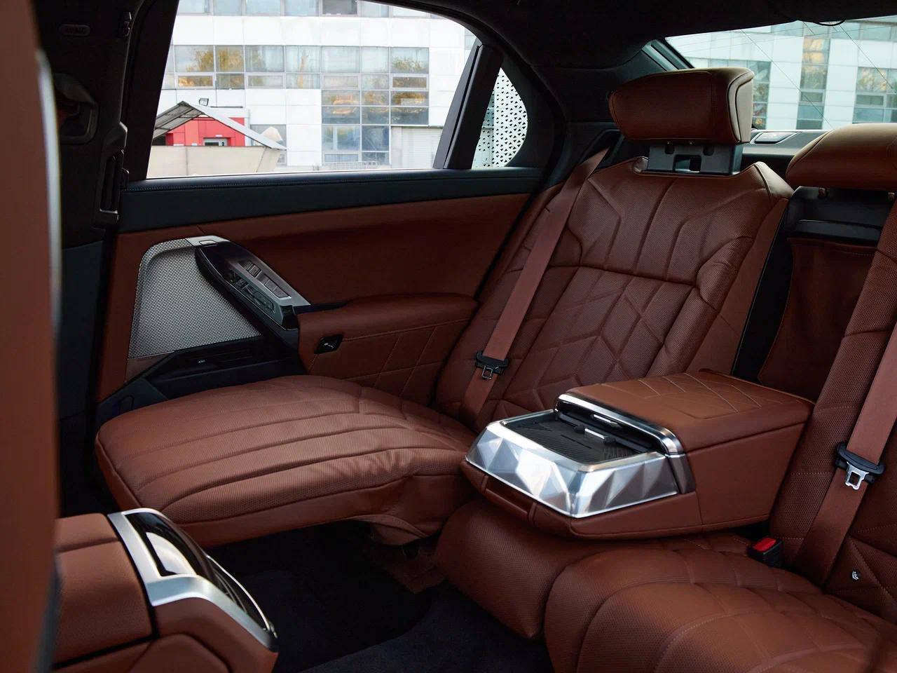 BMW 7 series 740iid-3519