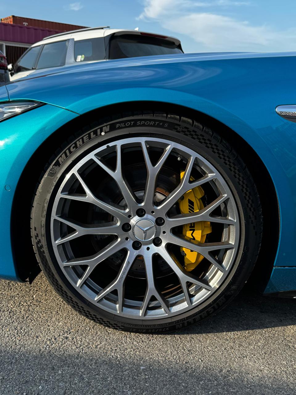 Mercedes-Benz SL-Class 63 4MATIC+id-3982