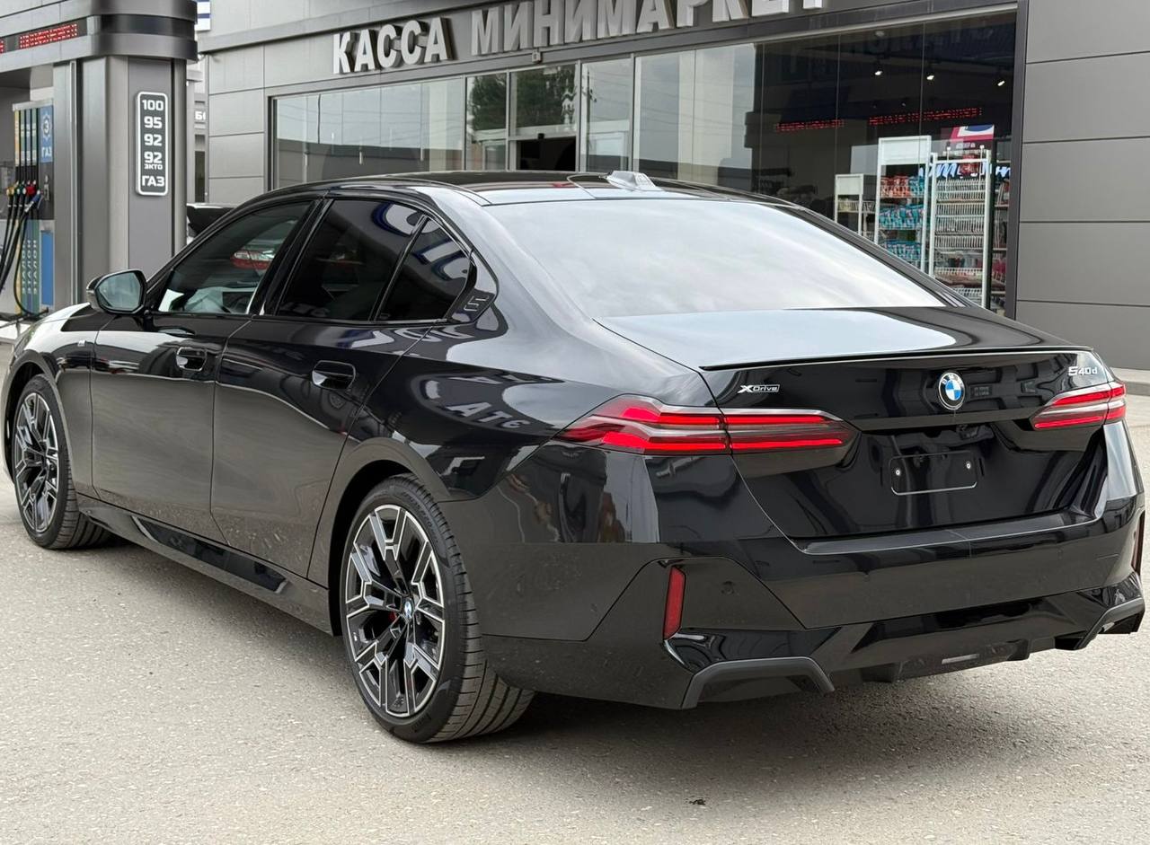 BMW 5 series 540d xDrive Msportid-3988