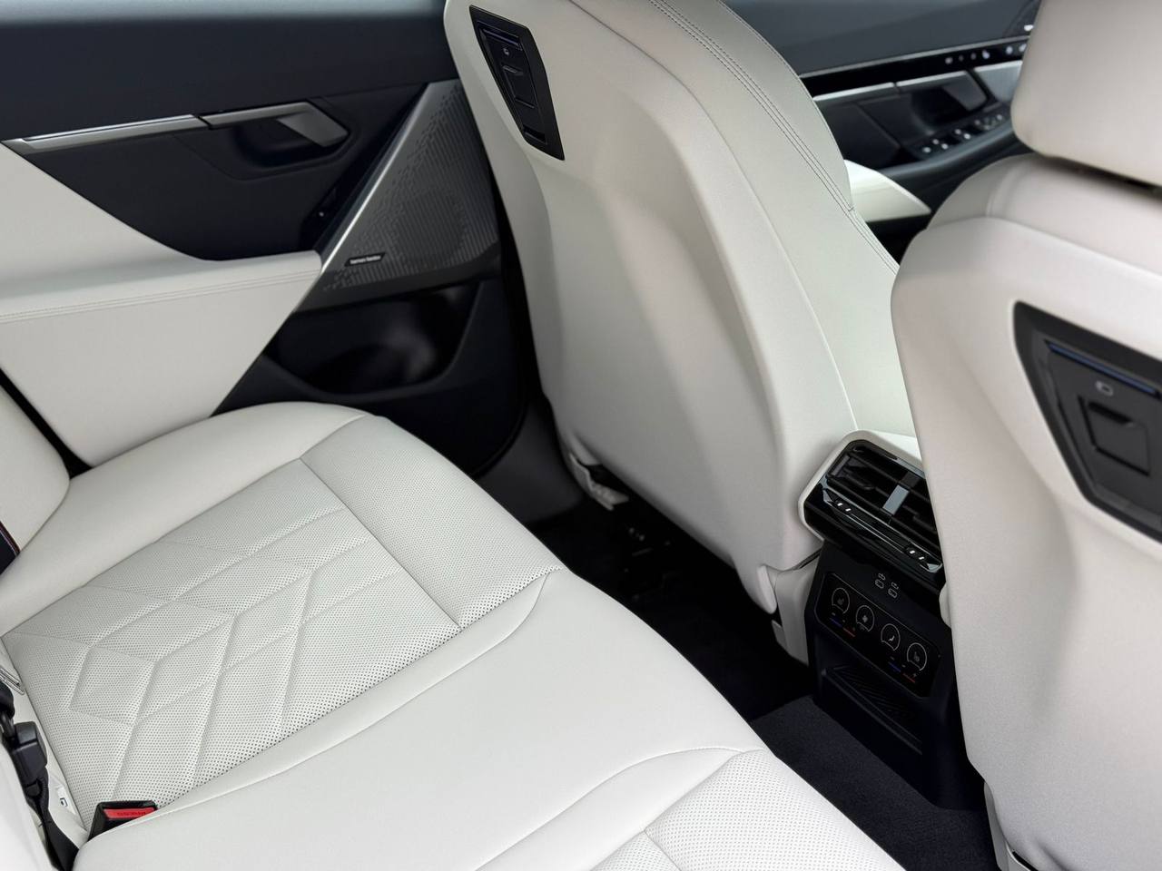 BMW 5 series 540d xDrive Msportid-3988