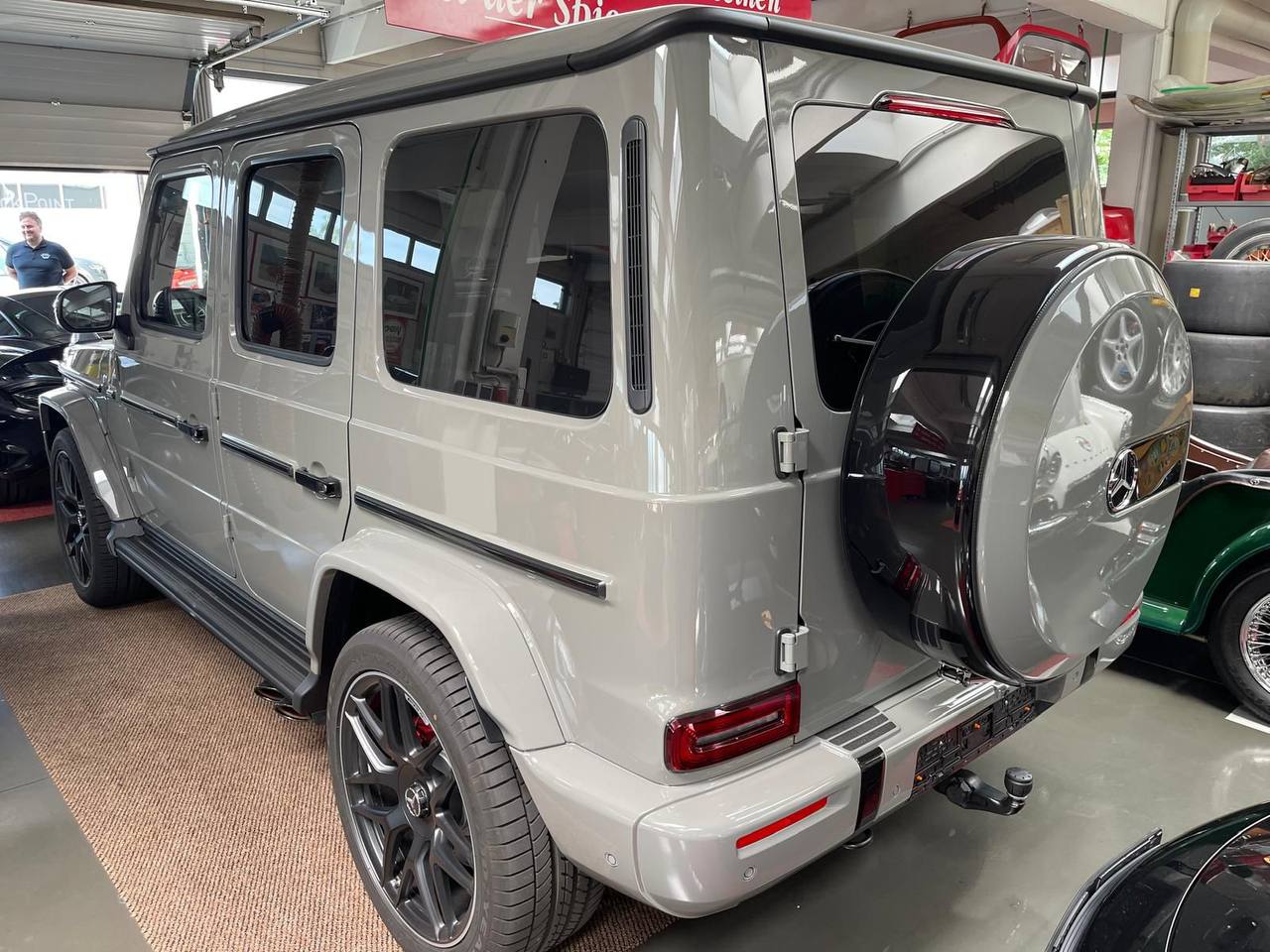 Mercedes-Benz G-Class 63id-4000