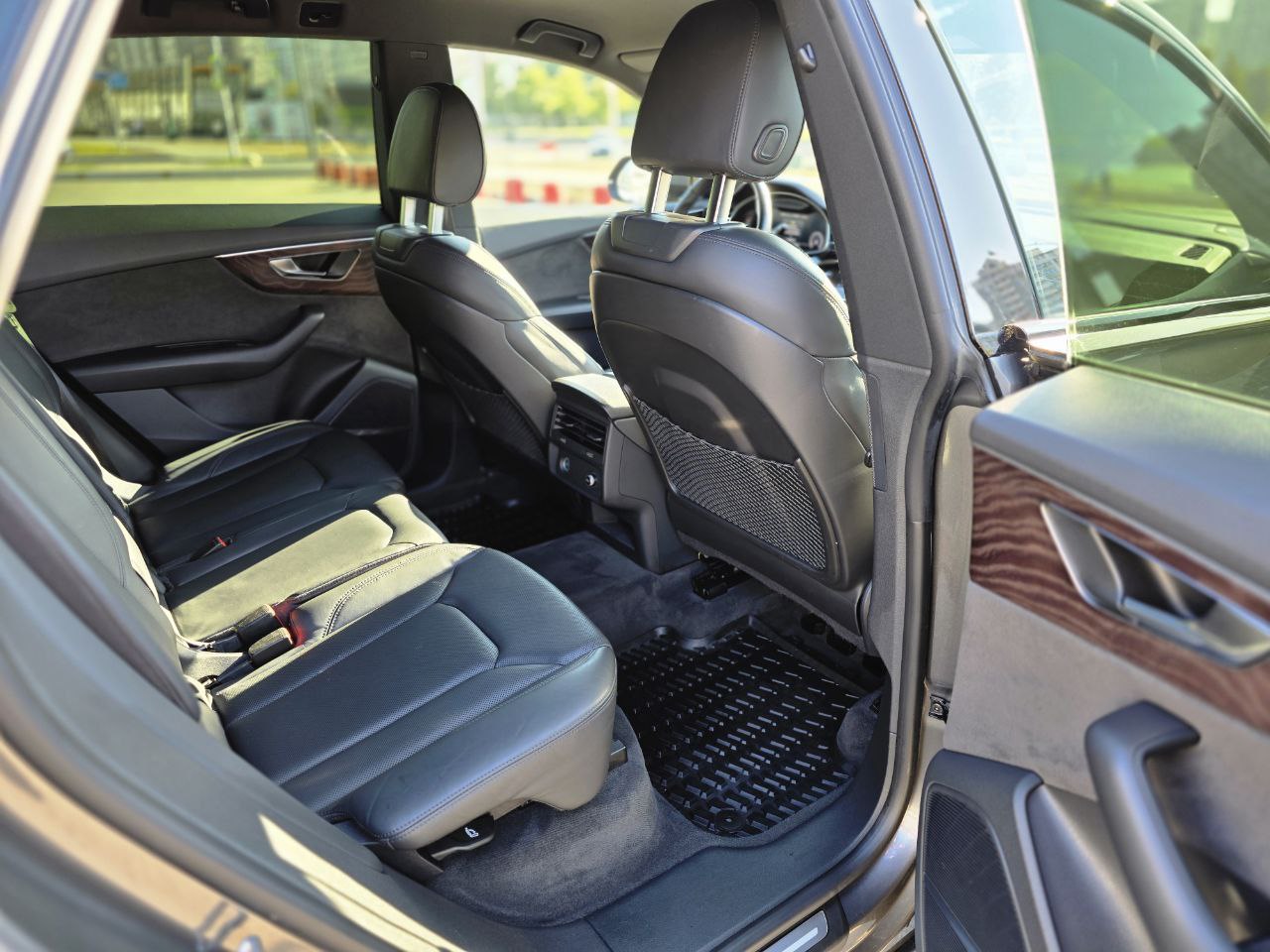 Audi Q8 55TFSIid-4986