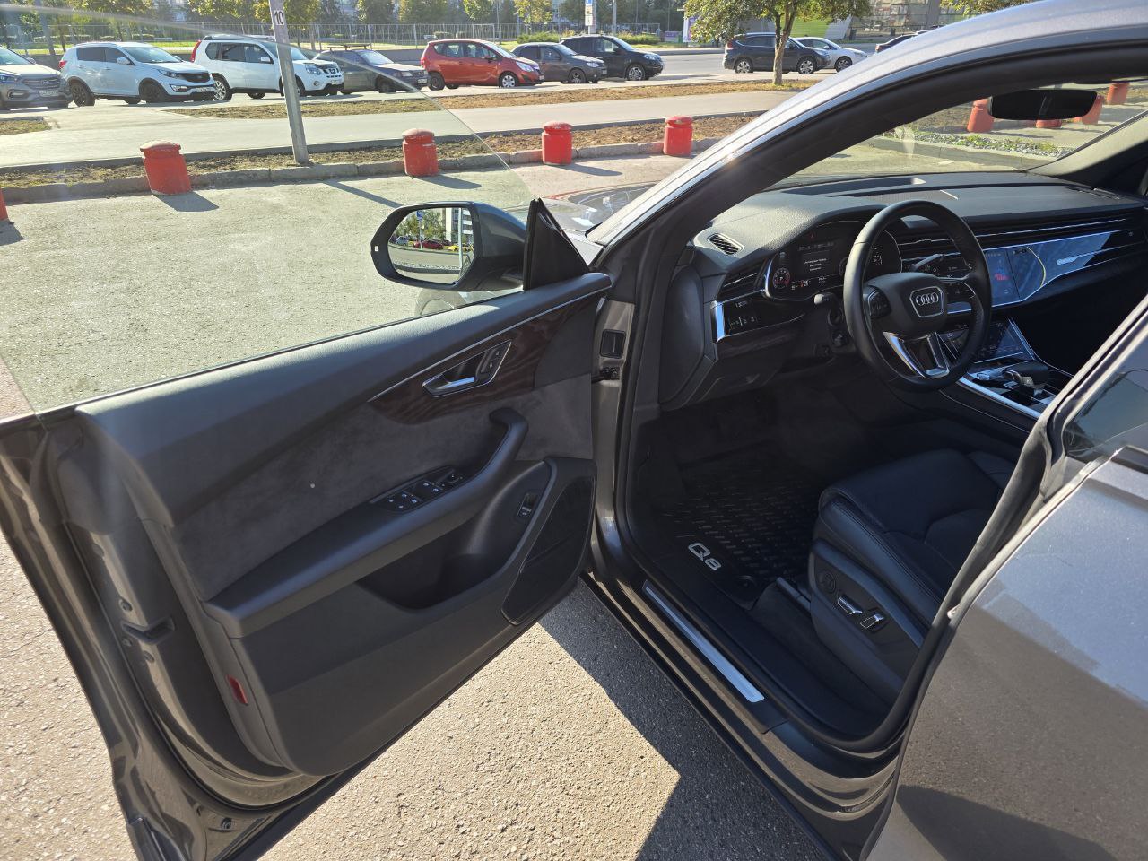 Audi Q8 55TFSIid-4986