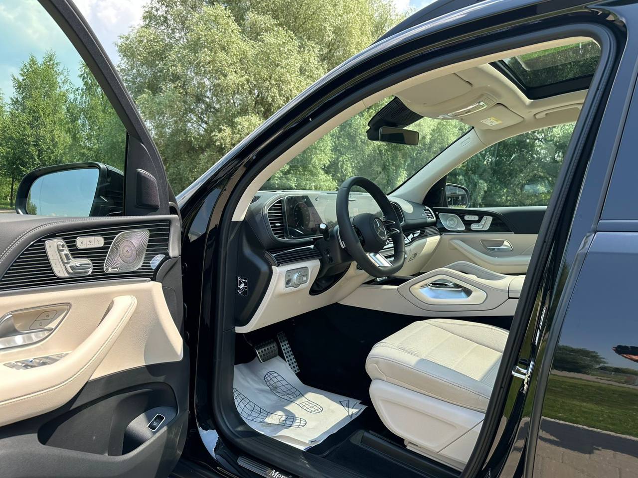 Mercedes-Benz GLS-Class 450did-4991