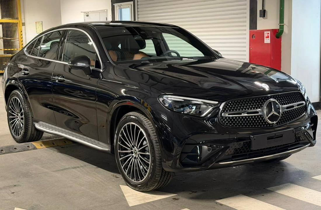 Mercedes-Benz GLC-Class 300 4Mid-5705