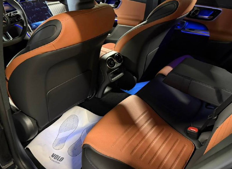 Mercedes-Benz GLC-Class 300 4Mid-5705