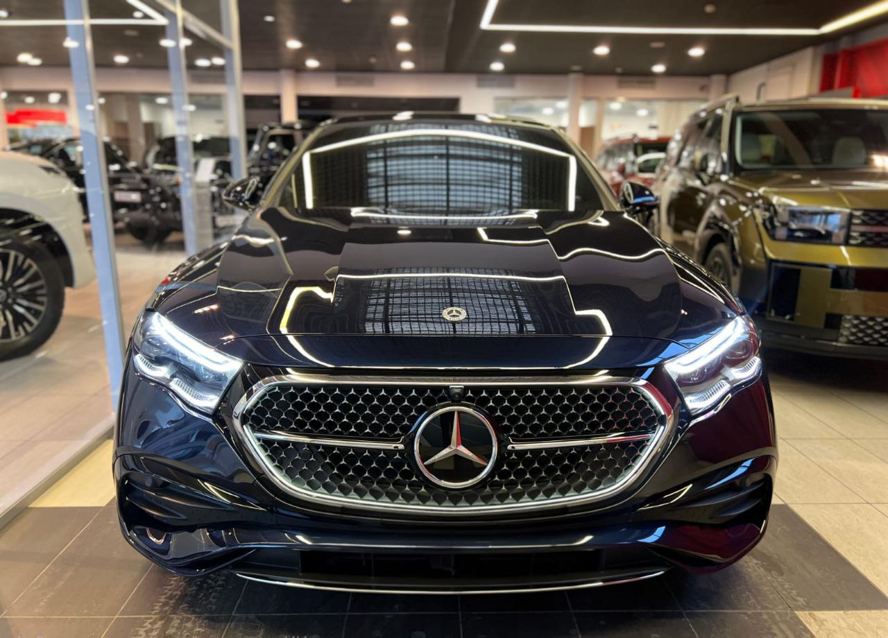 Mercedes-Benz E-class 300id-3527