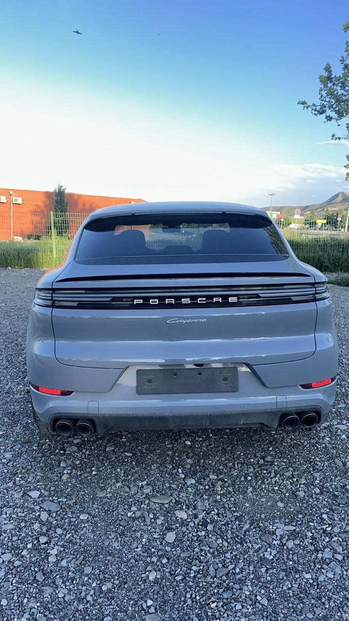 Porsche Cayenne Coupe 3.0id-3532