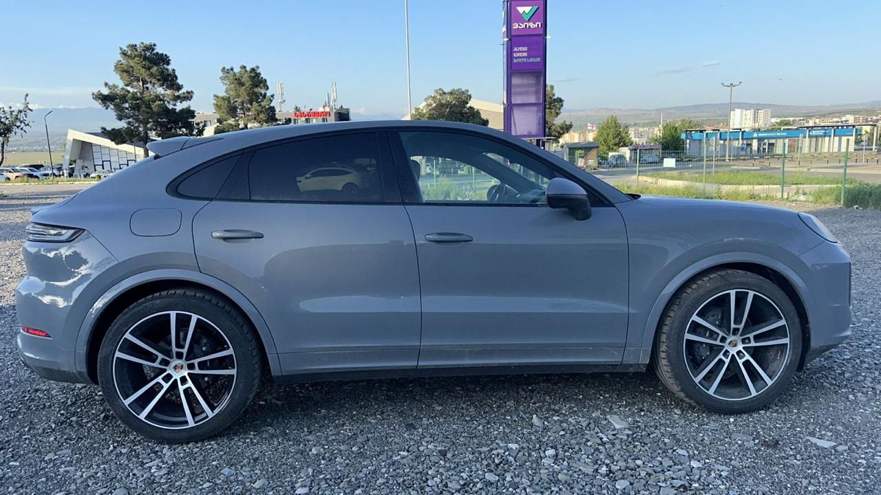 Porsche Cayenne Coupe 3.0id-3532