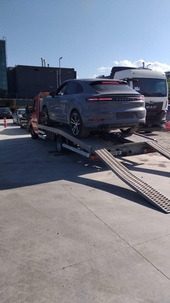 Porsche Cayenne Coupe 3.0id-3532