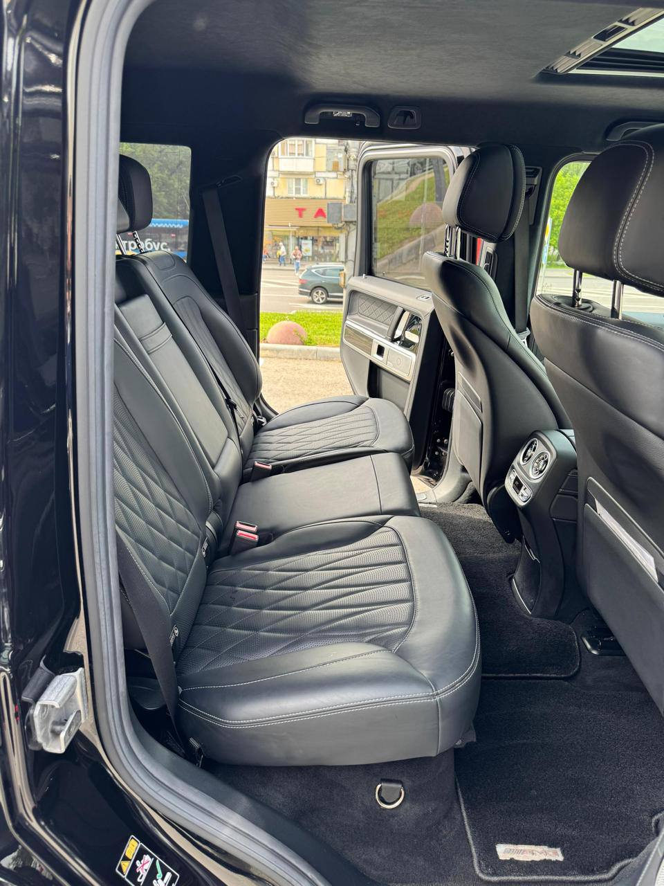 Mercedes-Benz G-Class 63 4M AMGid-4004