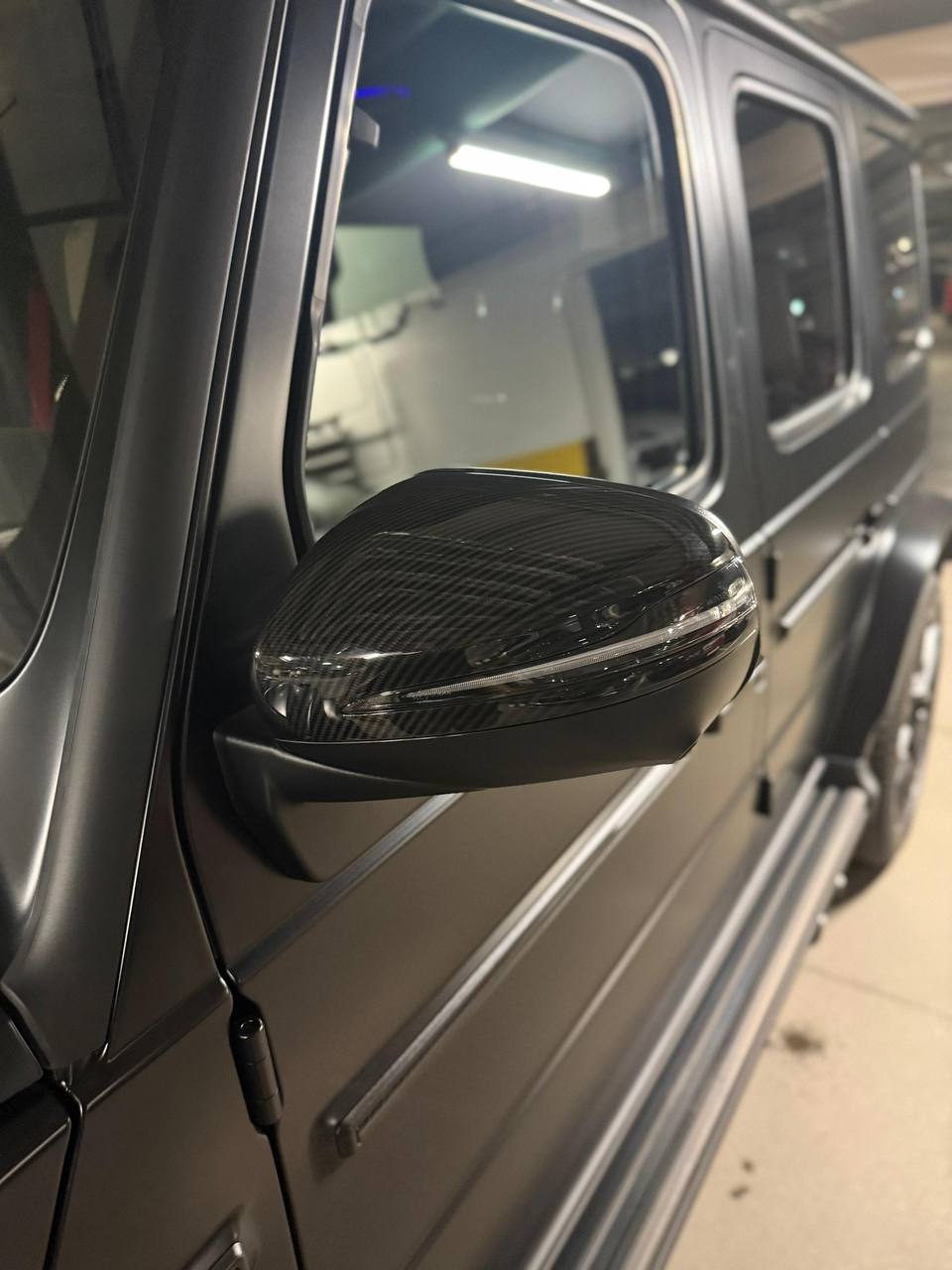 Mercedes-Benz G-Class 63 AMGid-4007