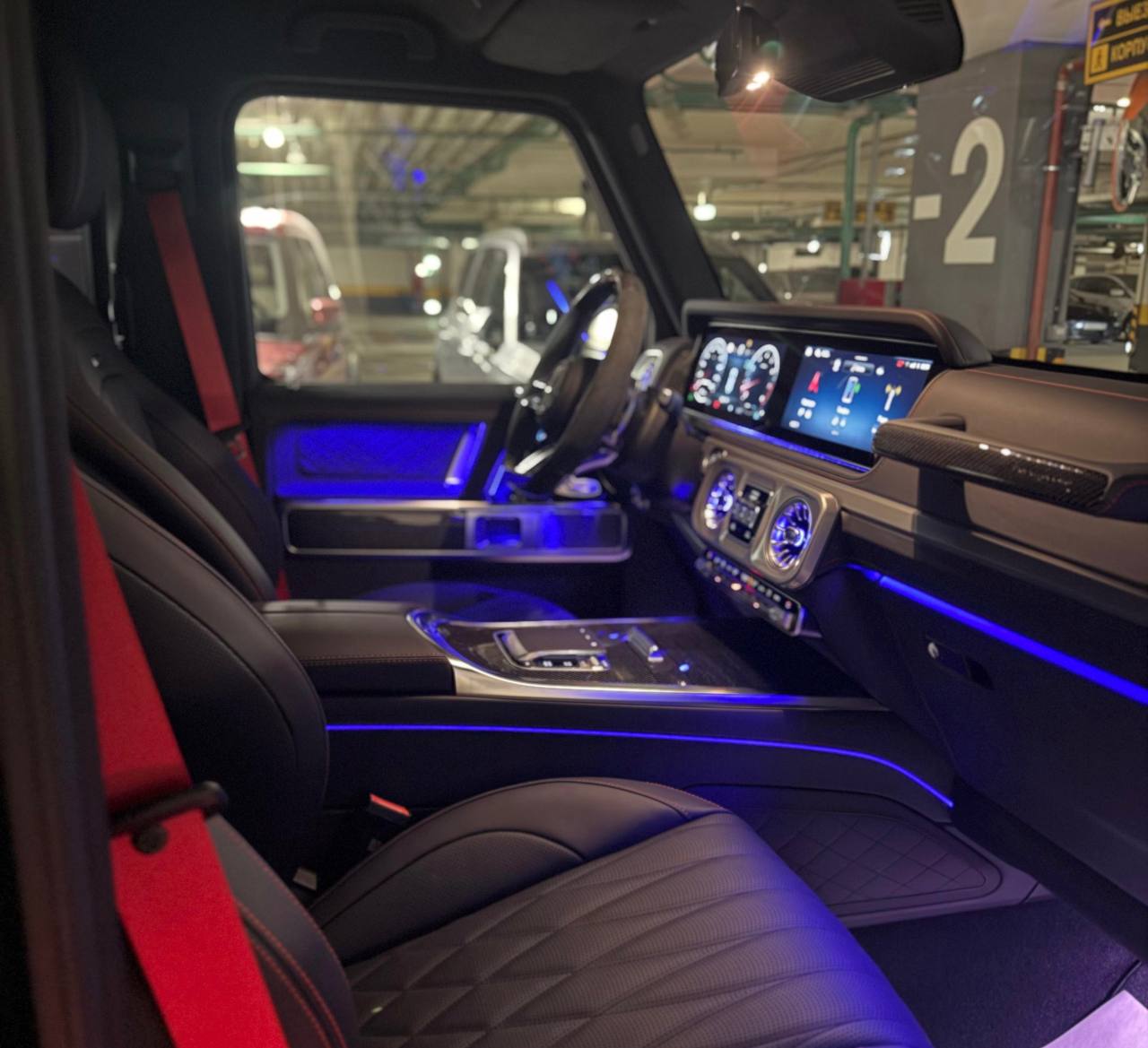 Mercedes-Benz G-Class 63 AMGid-4007