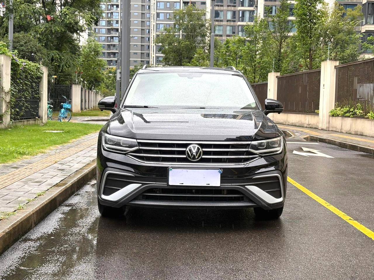 Volkswagen Tiguan Lid-5000