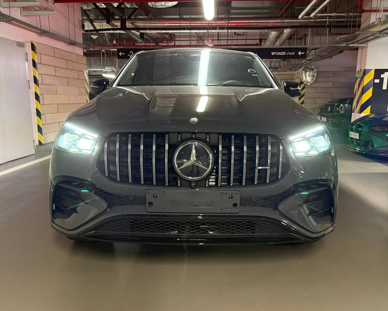 Mercedes-Benz GLE-Class 53 AMGid-5002