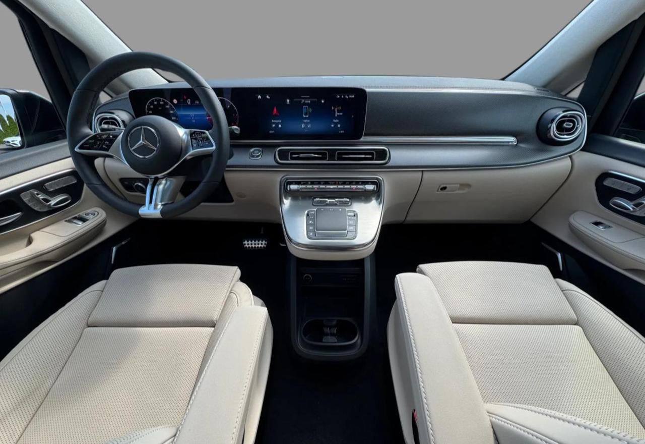 Mercedes-Benz V-Class 300d 4M Longid-5235