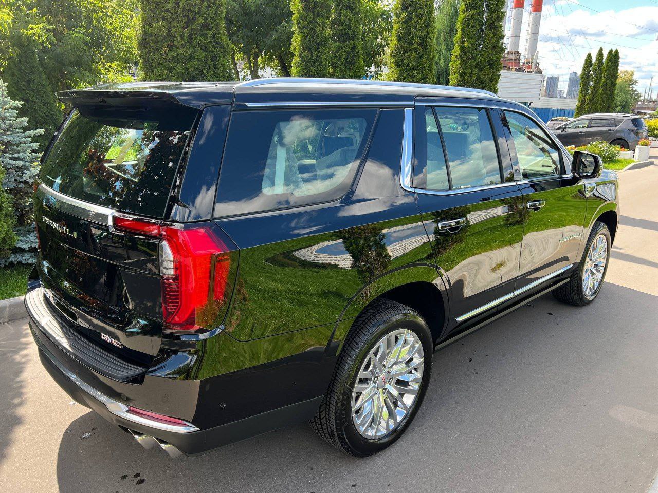 GMC Yukon Denaliid-5467