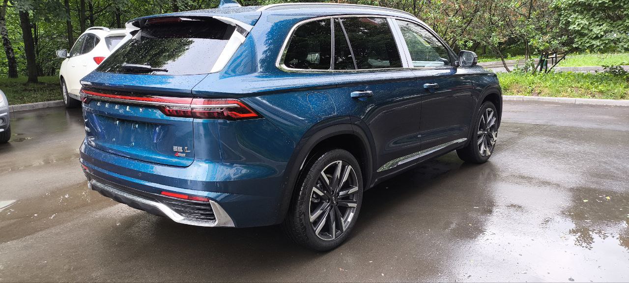 Geely Monjaro id-4020