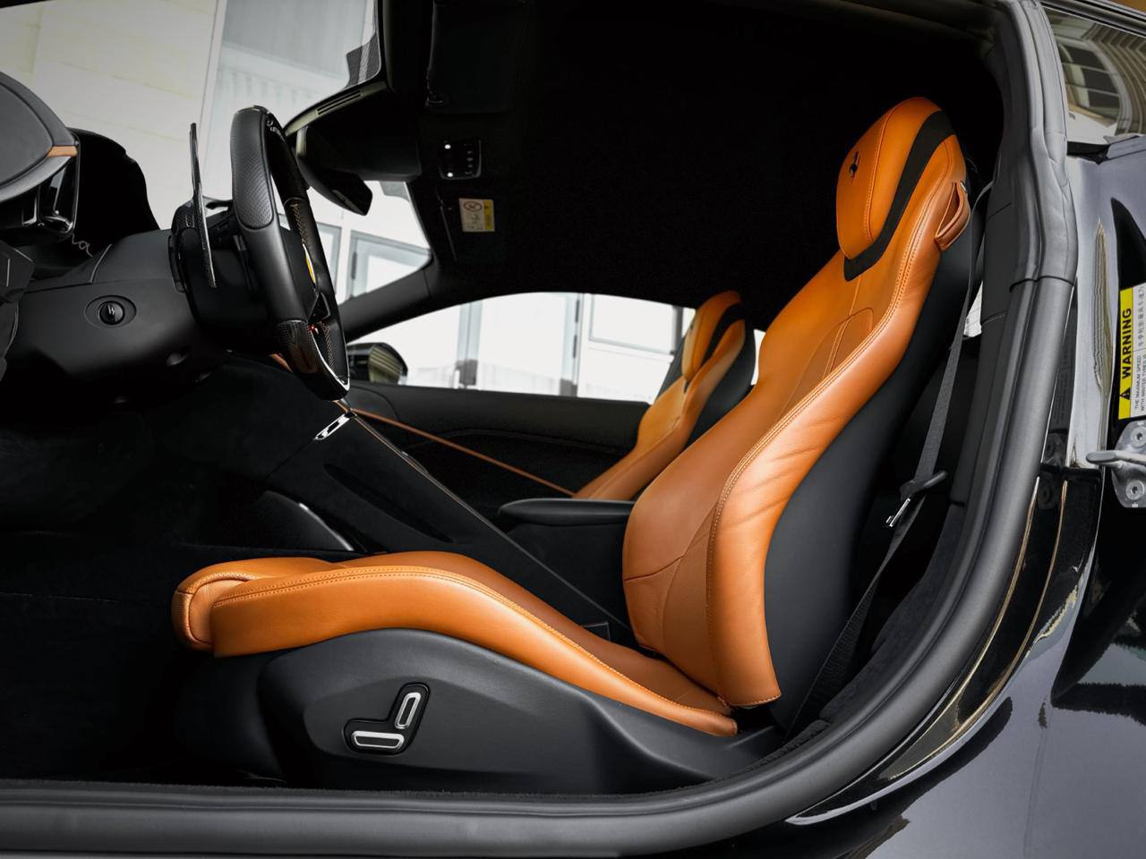 Ferrari Roma id-5009