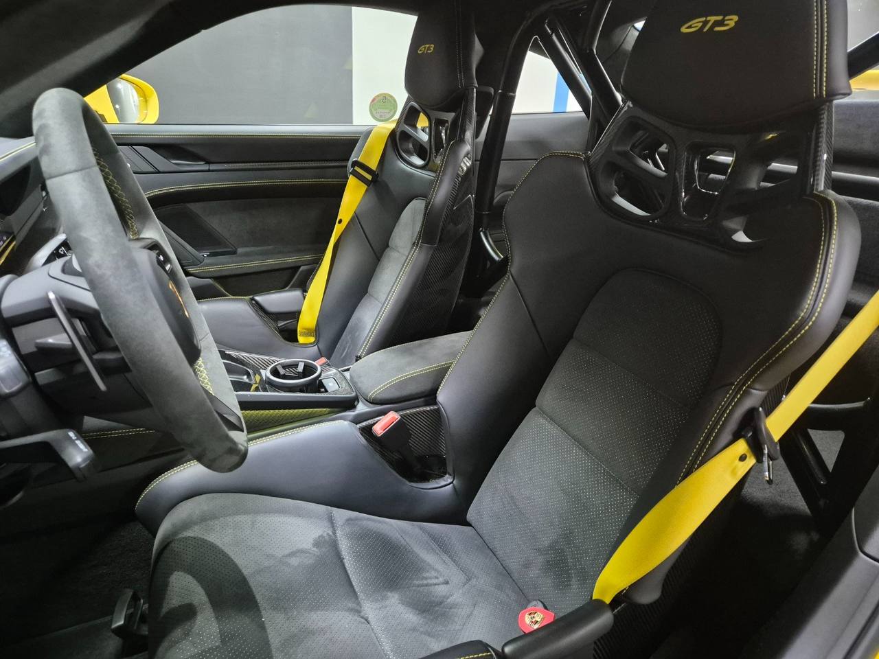 Porsche 911 GT3id-5470