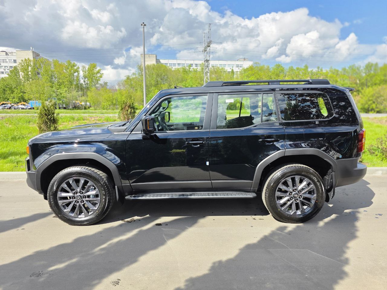 Toyota Land Cruiser 250 id-3551