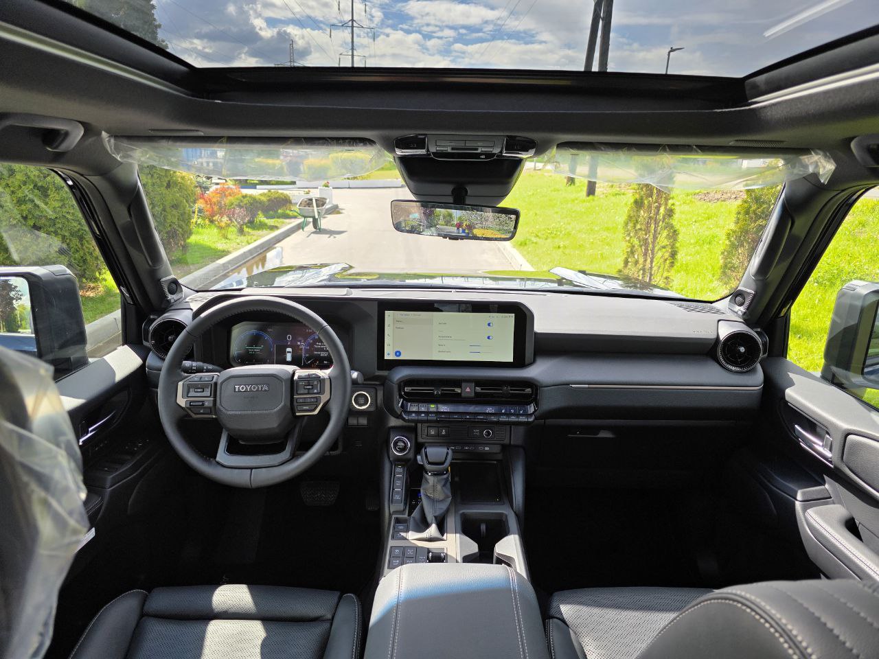 Toyota Land Cruiser 250 id-3551