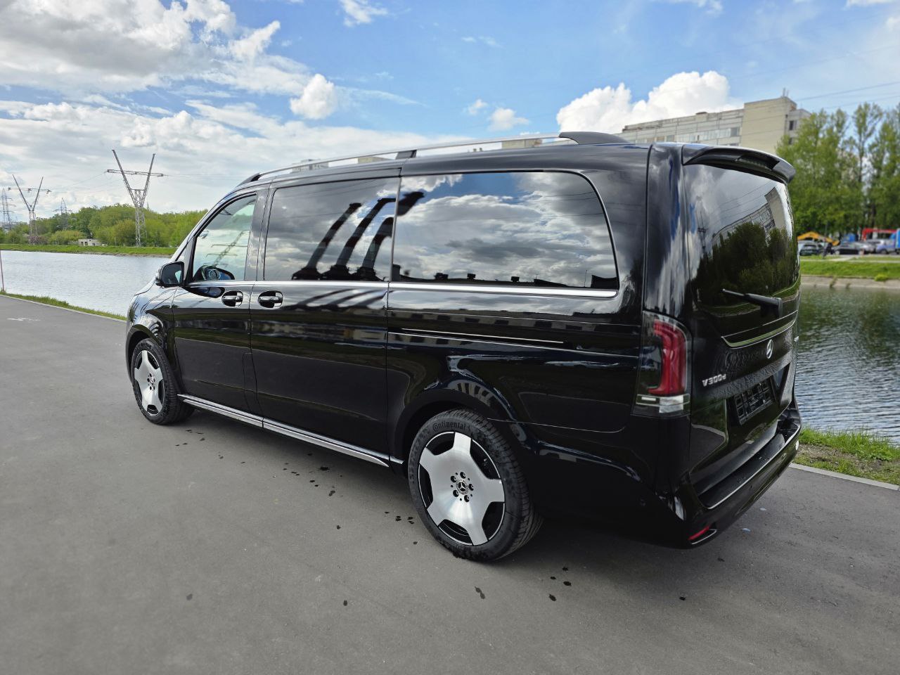 Mercedes-Benz V-class Maybach 300 long 4maticid-3552