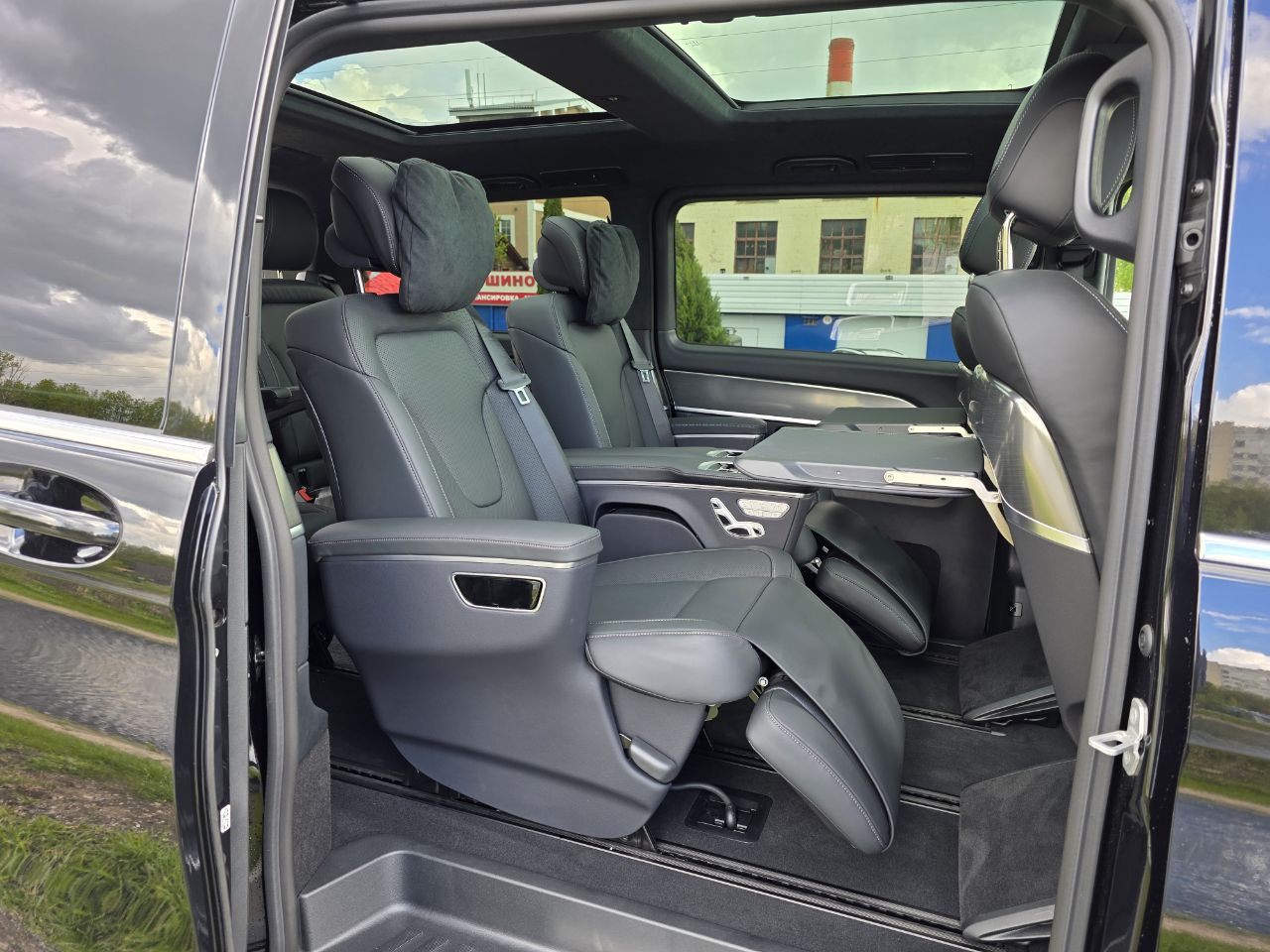 Mercedes-Benz V-class Maybach 300 long 4maticid-3552
