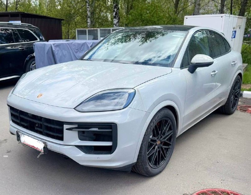 Porsche Cayenne S Coupeid-3553