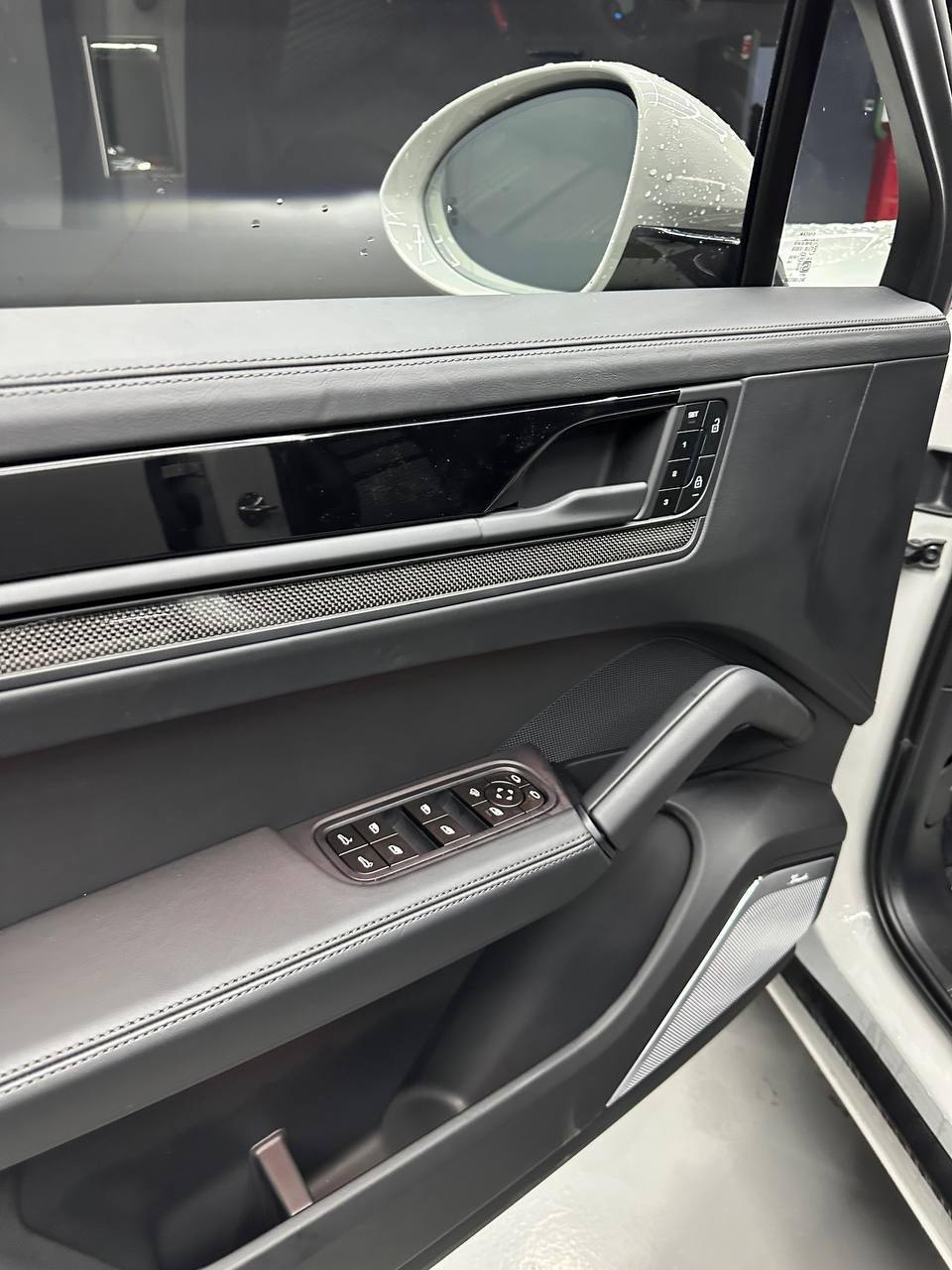 Porsche Cayenne GTS Coupe GTid-4027