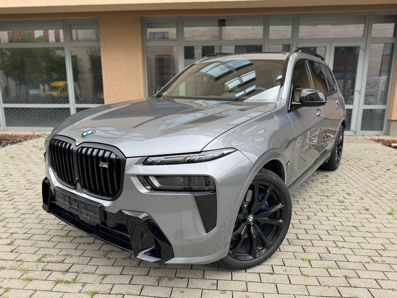 BMW X7 M60iid-4402