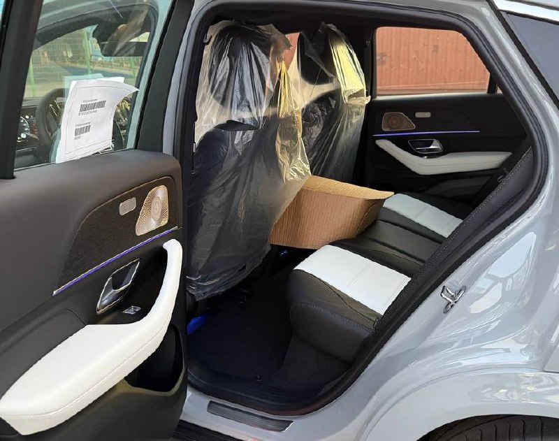 Mercedes-Benz GLE-Class 450d 4Mid-4403