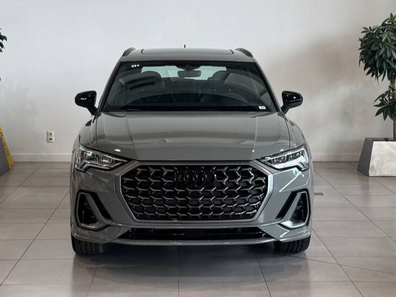 Audi Q3 45 tfsi quattroid-4407