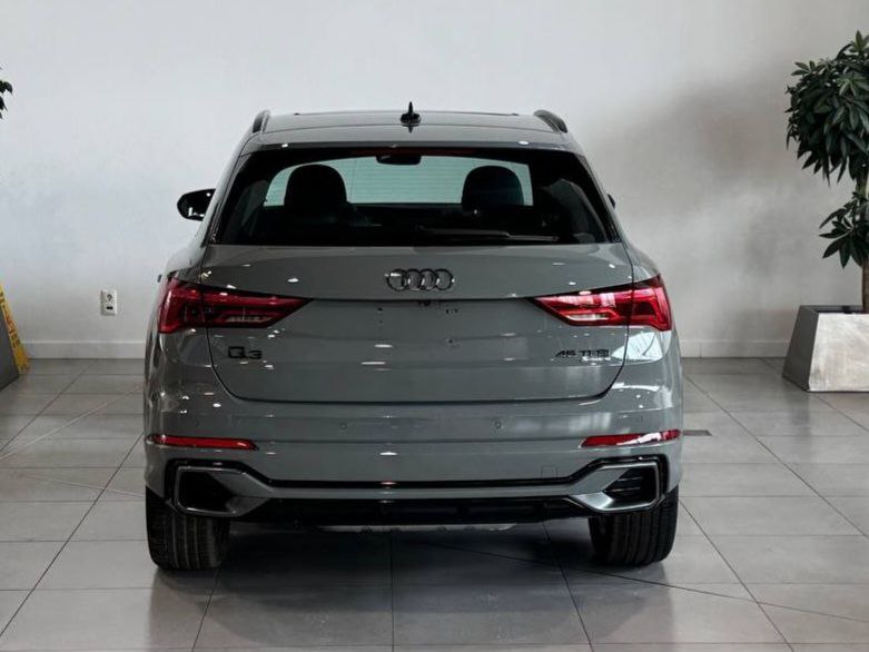 Audi Q3 45 tfsi quattroid-4407