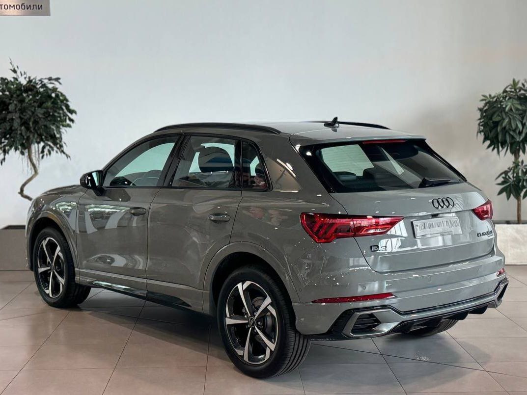 Audi Q3 45 tfsi quattroid-4407