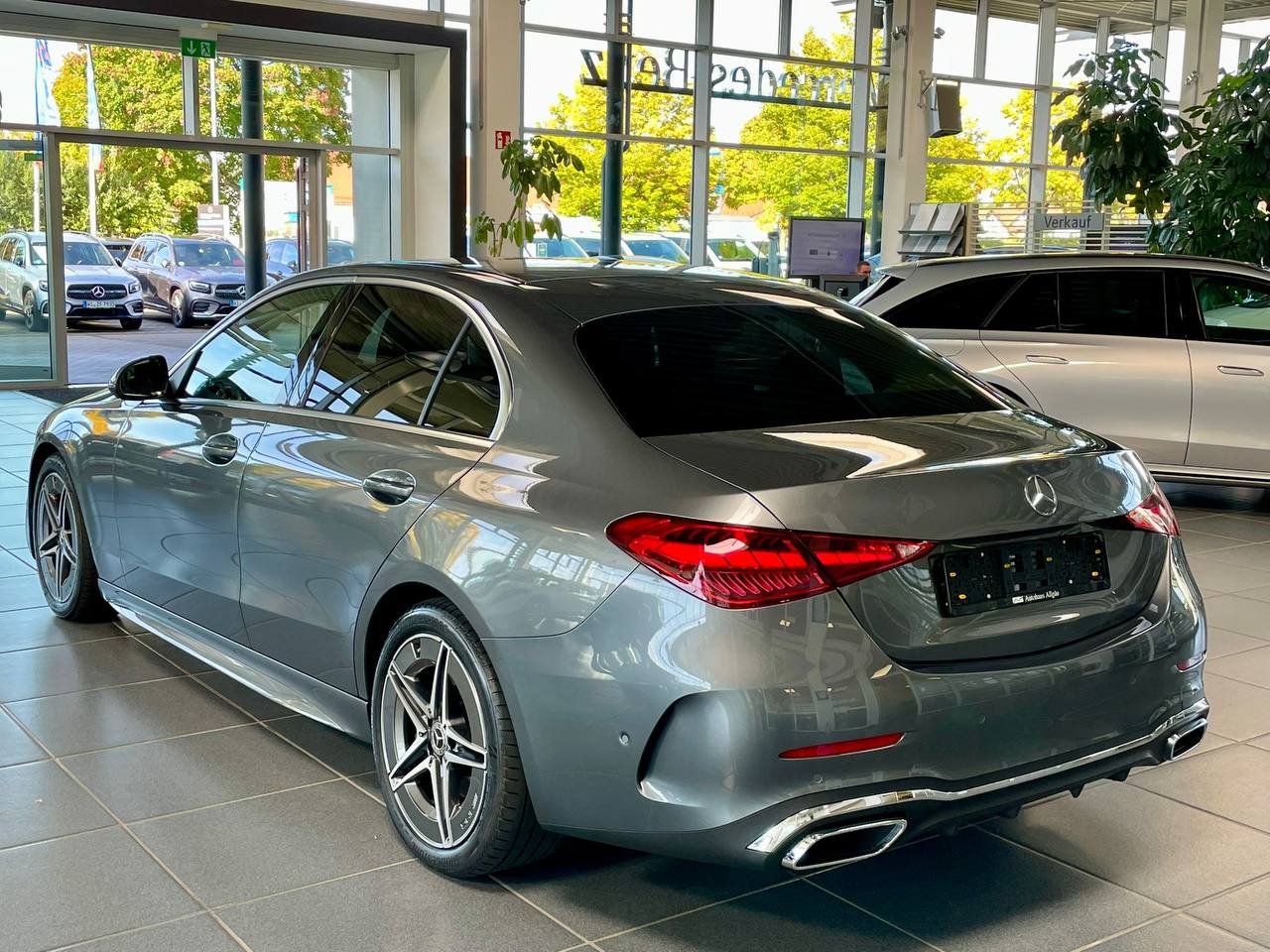 Mercedes-Benz C-Class 300id-5259