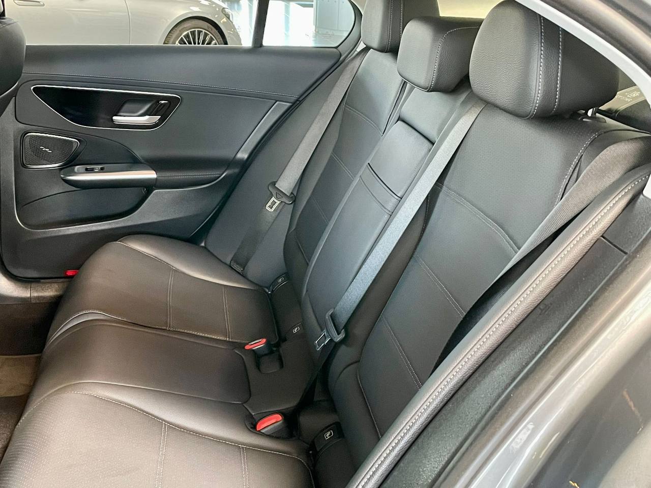 Mercedes-Benz C-Class 300id-5259