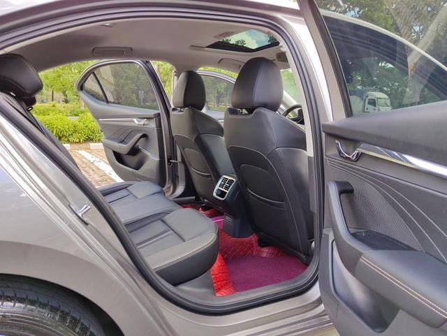 Skoda Octavia id-5260