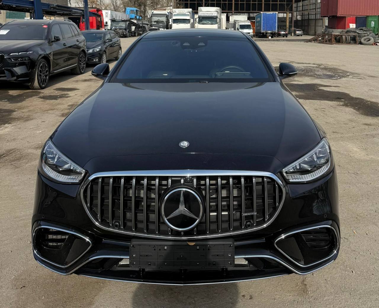 Mercedes-Benz S-Class 63 AMG E-Performanceid-5479