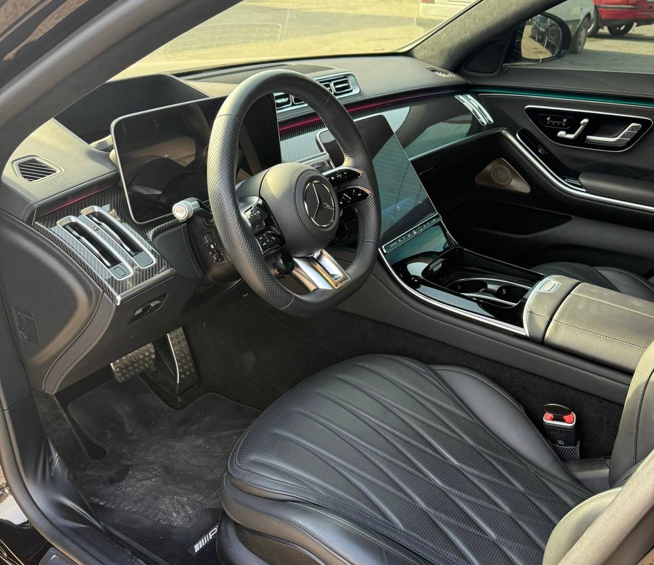 Mercedes-Benz S-Class 63 AMG E-Performanceid-5479