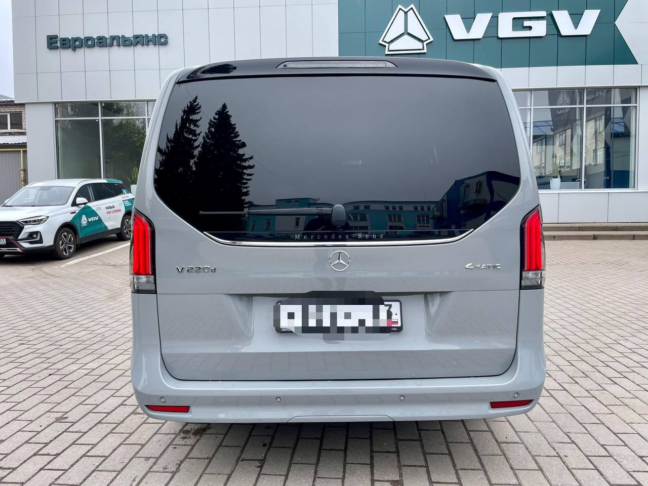 Mercedes-Benz V-class 220d 4M Longid-3560