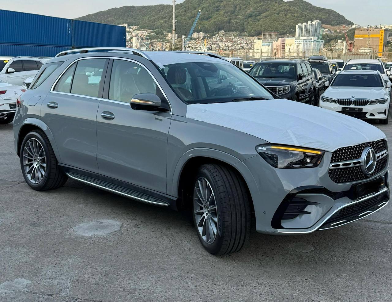 Mercedes-Benz GLE-Class 450 4Mid-4038