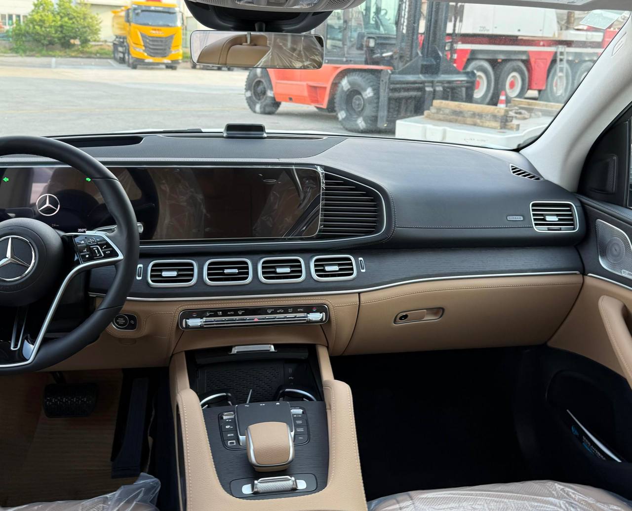 Mercedes-Benz GLE-Class 450 4Mid-4038