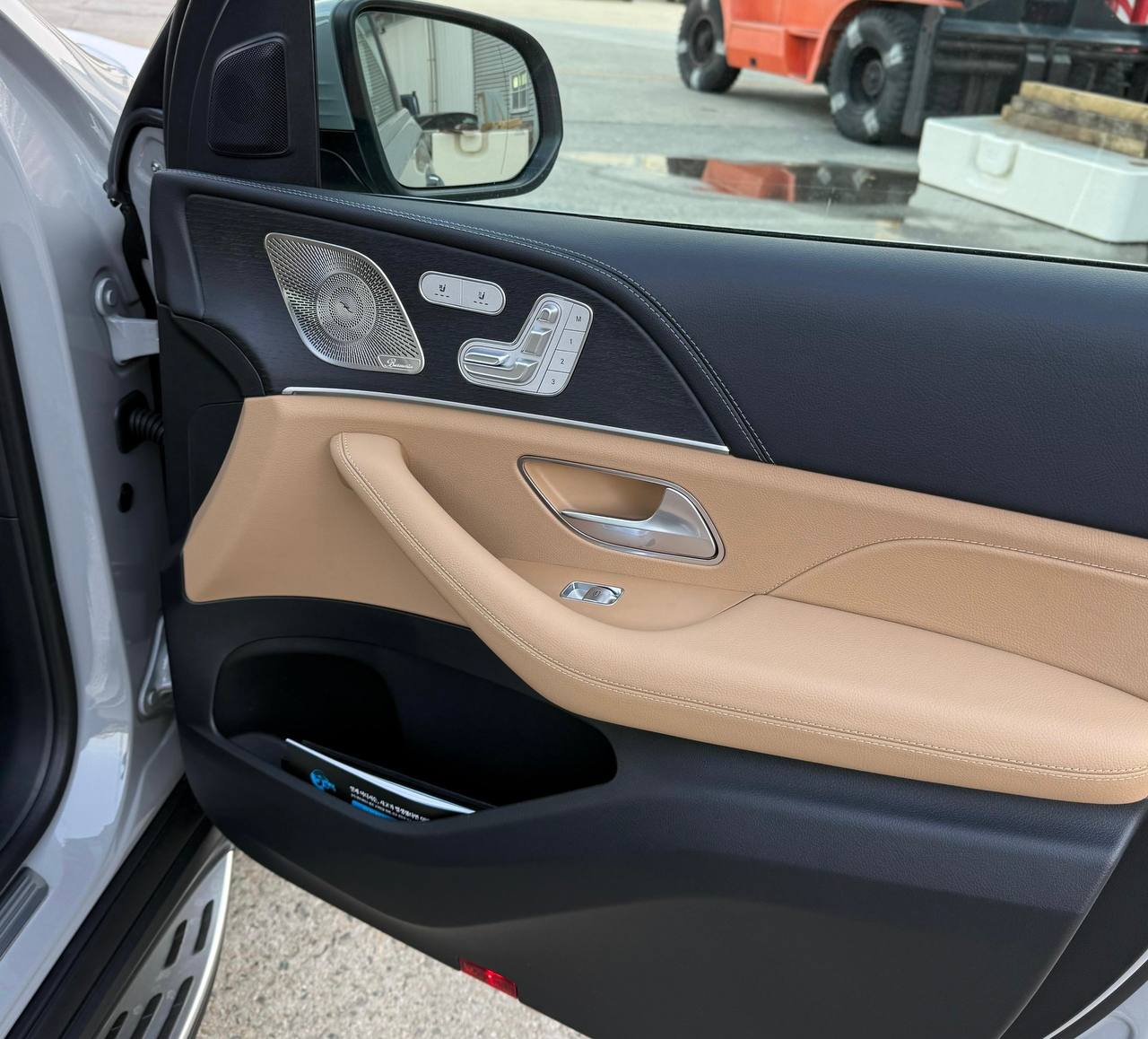 Mercedes-Benz GLE-Class 450 4Mid-4038