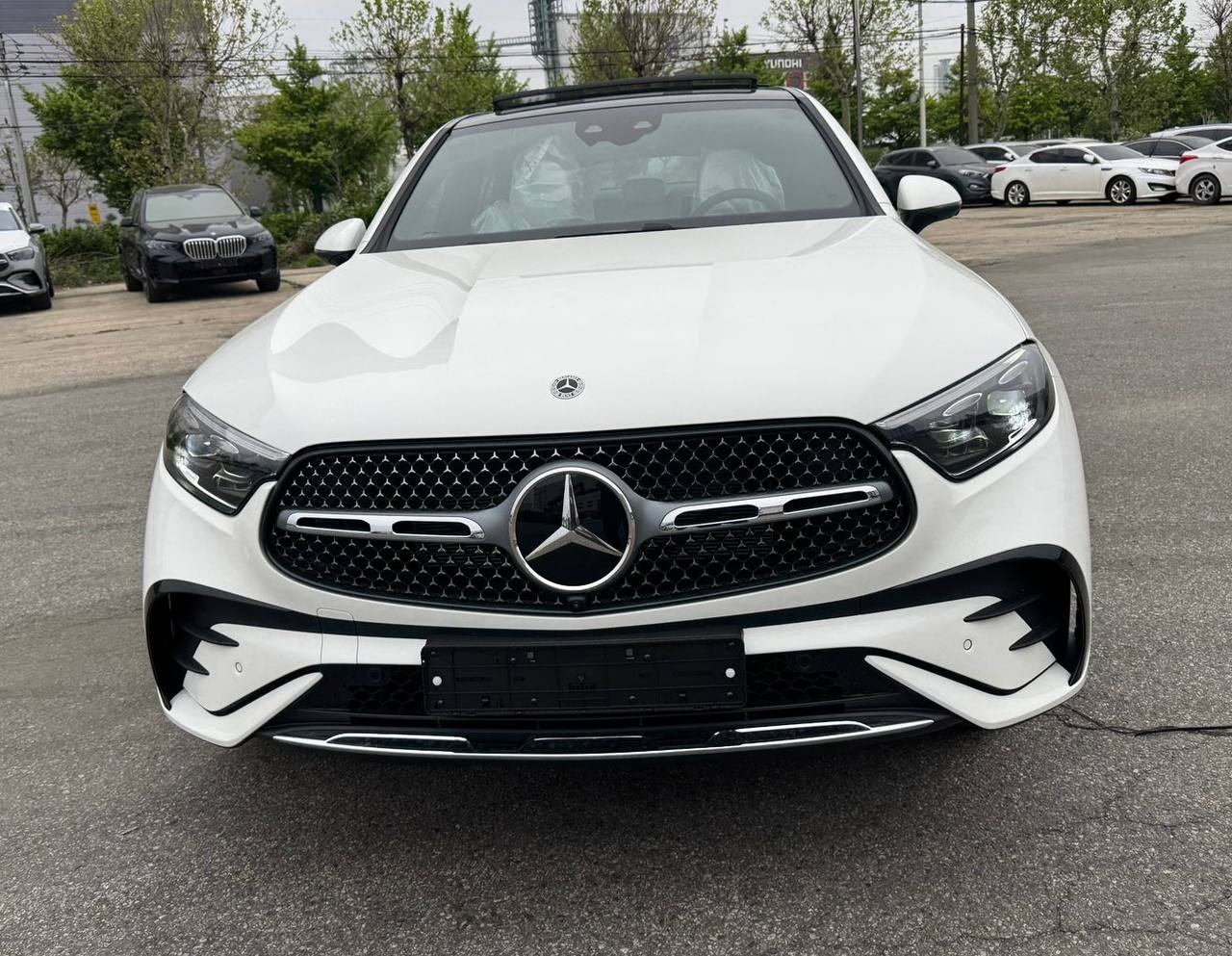 Mercedes-Benz GLC-Class 300 4M Coupeid-4039