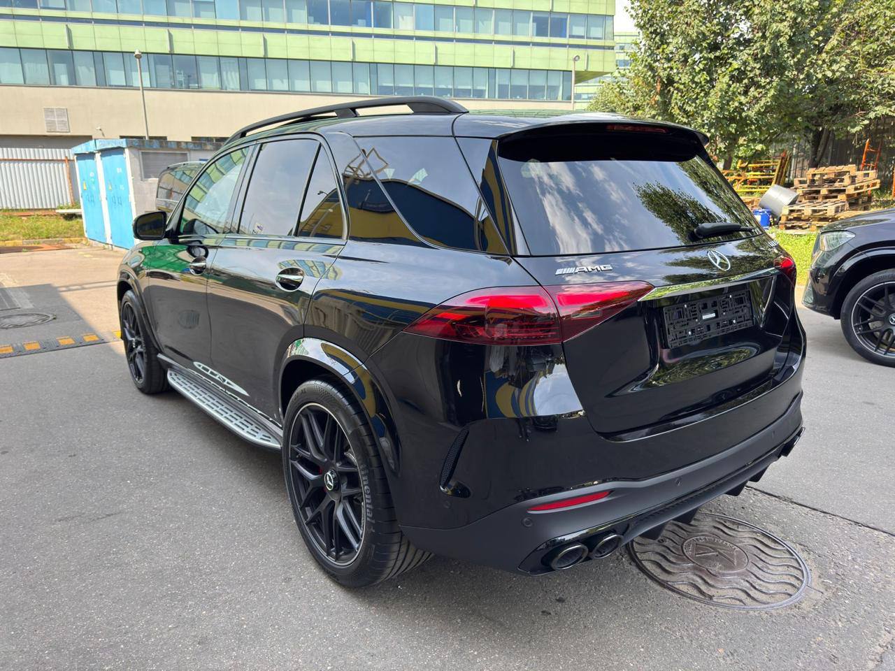 Mercedes-Benz GLE-Class 53 AMGid-4413