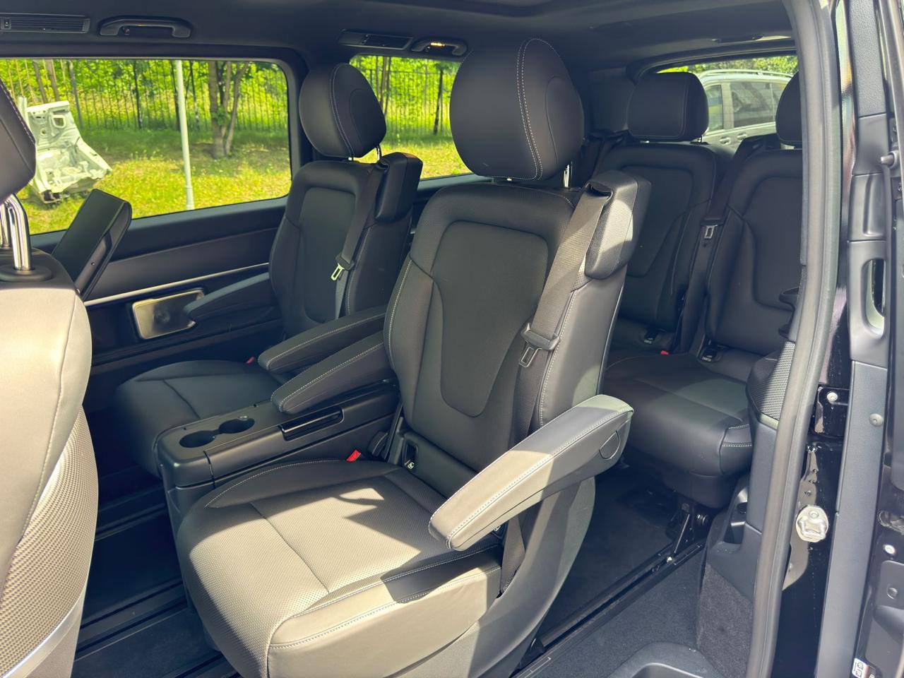 Mercedes-Benz V-Class 300 longid-4418