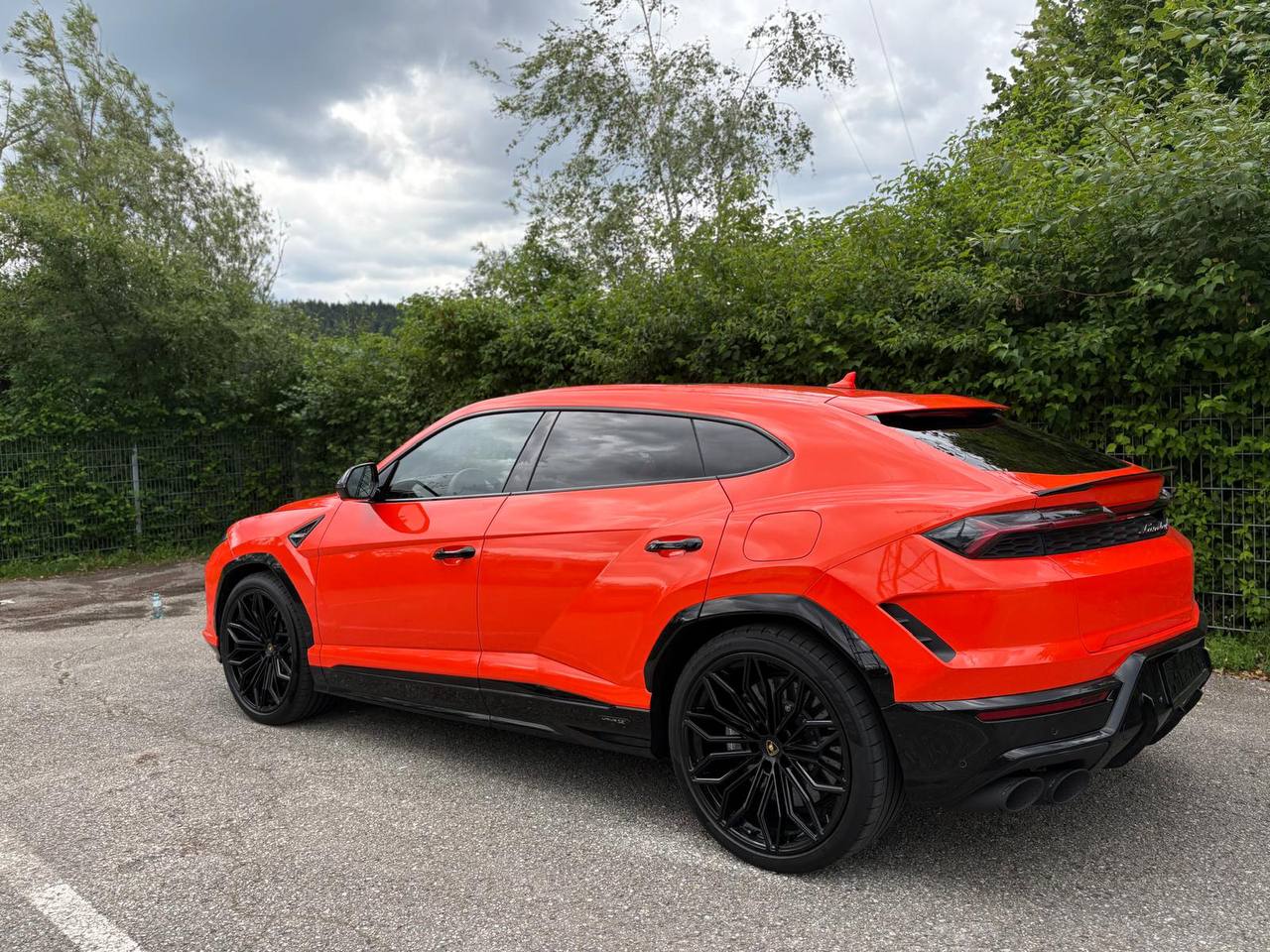 Lamborghini Urus SEid-4422