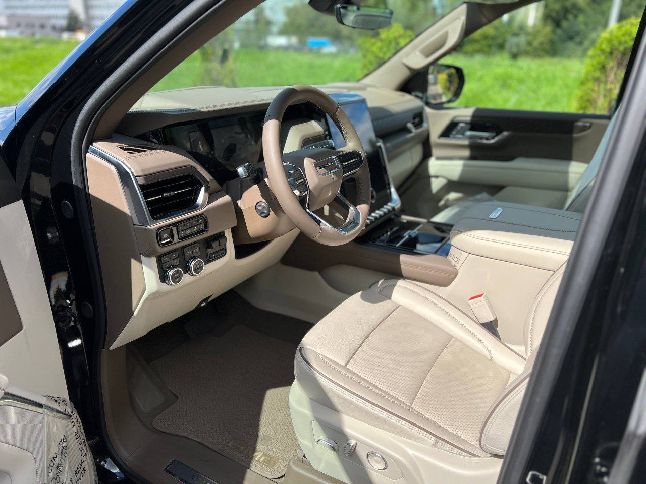 GMC Yukon Denaliid-4753