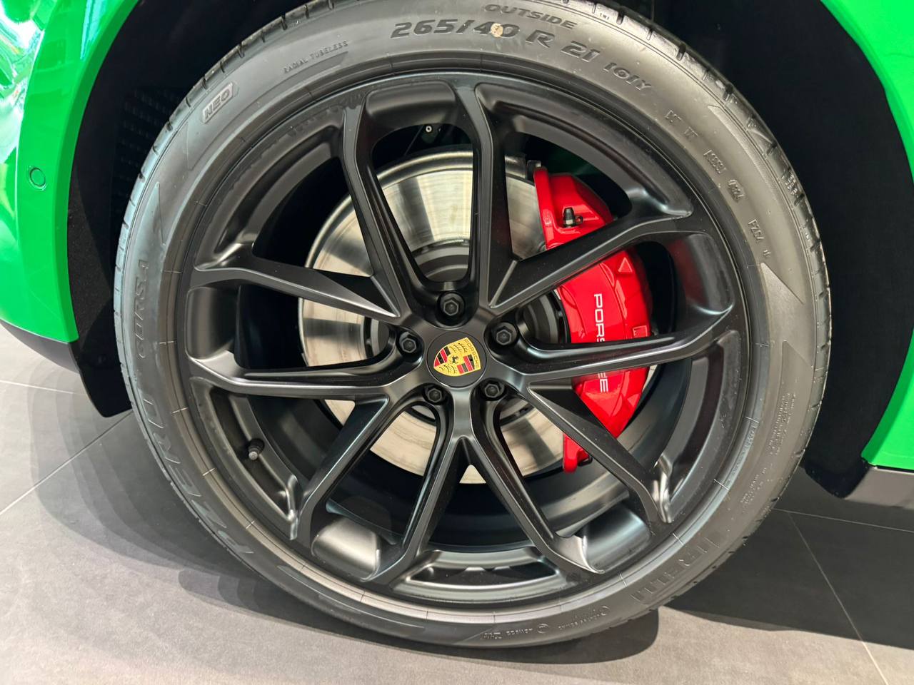 Porsche Macan GTSid-4755